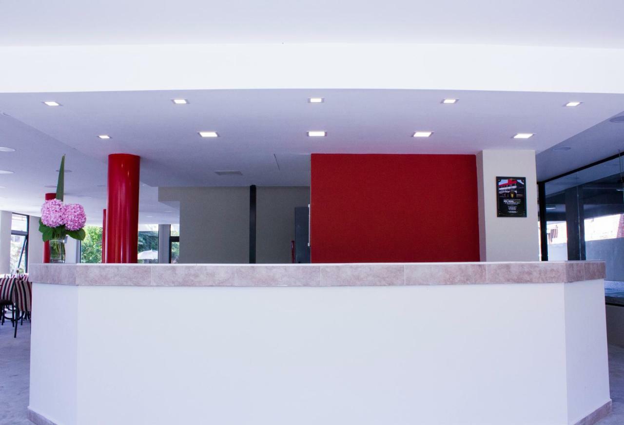 Hotel San Remo New Viking Pinamar Esterno foto